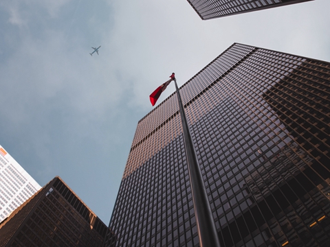 如何輕松辦理香港銀行卡？實(shí)用攻略與建議